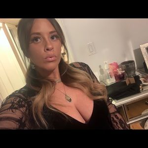 Meet your Posher, Tiffany